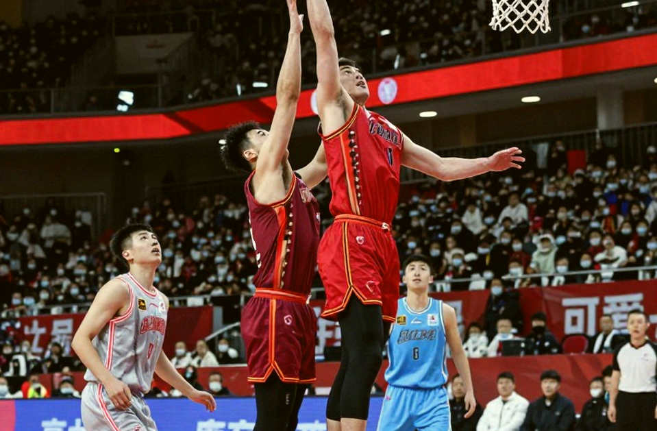 Kelly Olynyk đến Roma: Bản hợp đồng stretch-5 và lỗ hổng dữ liệu chưa ai kiểm chứng