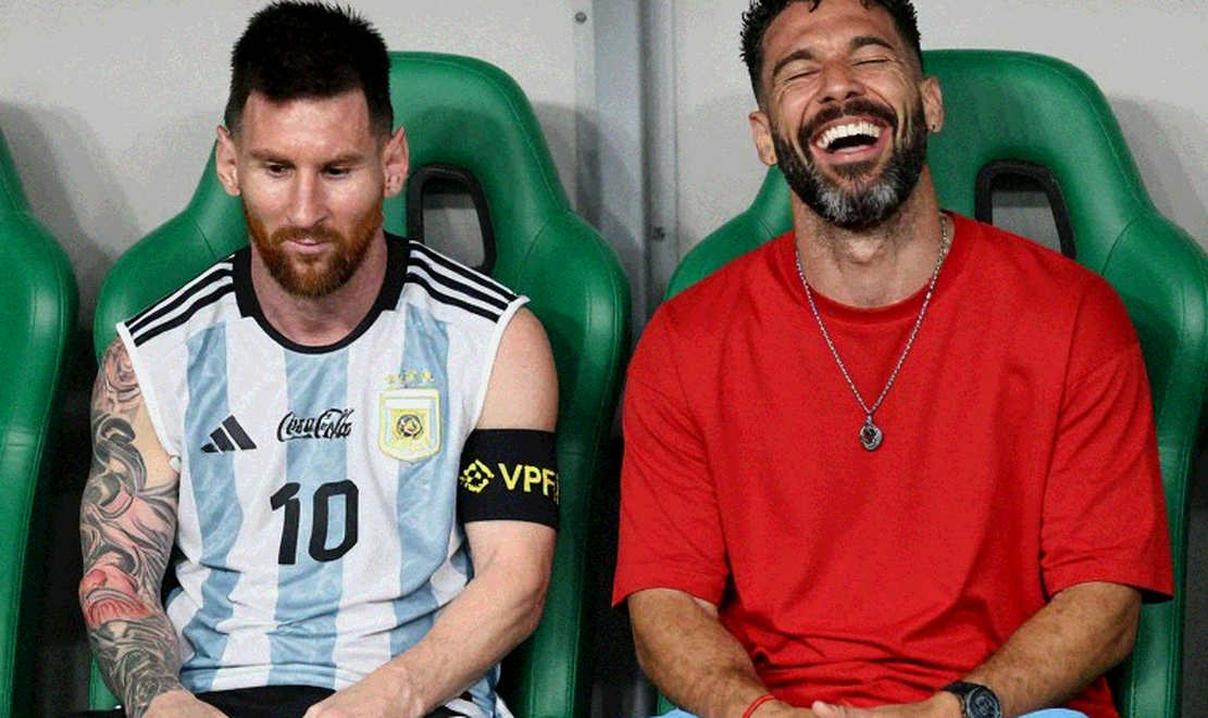 Gabriel Jesus Opens Barcelona Account: From a Lonely Run to the Echo of Empty Chairs Gabriel Jesus Opens Barcelona Account: From a Lonely Run to the Echo of Empty Chairs