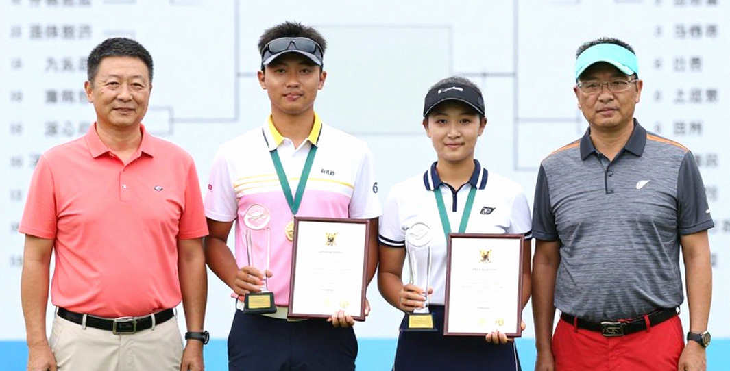 Tiger Woods và câu hỏi xe golf: Khi luật pháp Florida bối rối trước huyền thoại