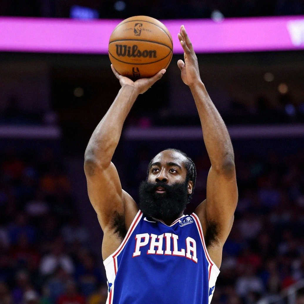 Pablo Laso: 'Chỉ Mike James mới có thể ngăn cản Mike James'
