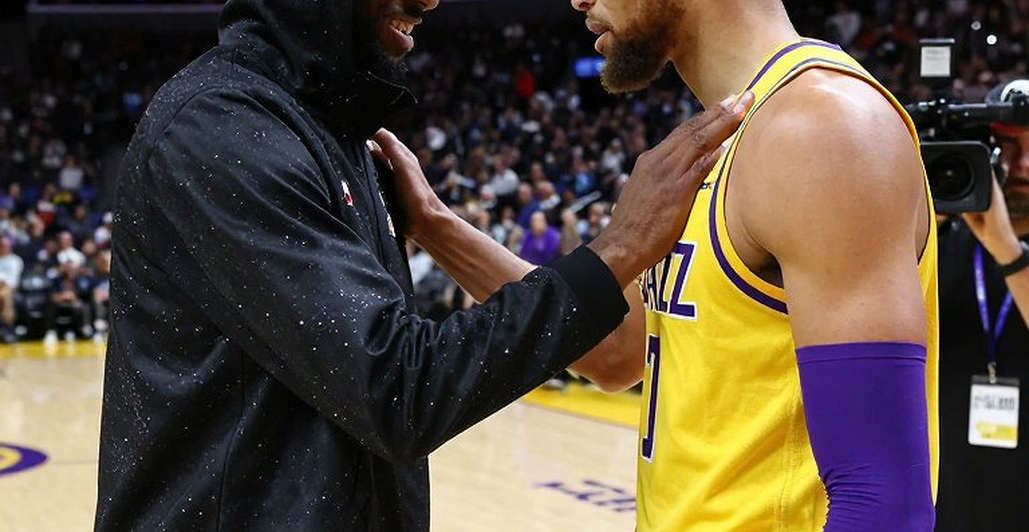 Tương lai của LA Clippers sau án phạt chưa từng có từ NBA: Mất 5 lượt chọn vòng 1, phạt 30 triệu USD và cuộc đại phẫu đội hình